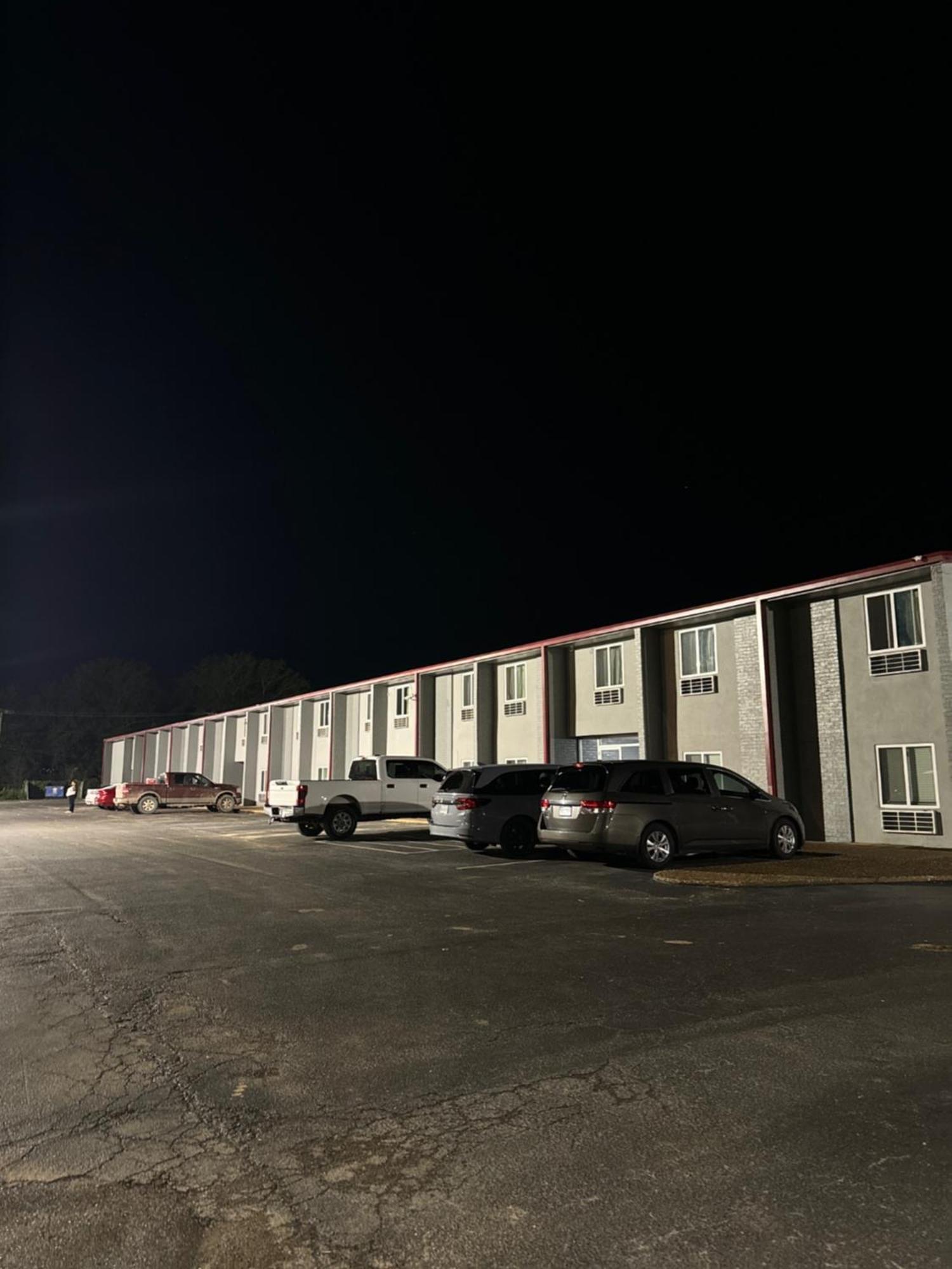 Americas Best Value Inn Marshall Bel Air Eksteriør billede