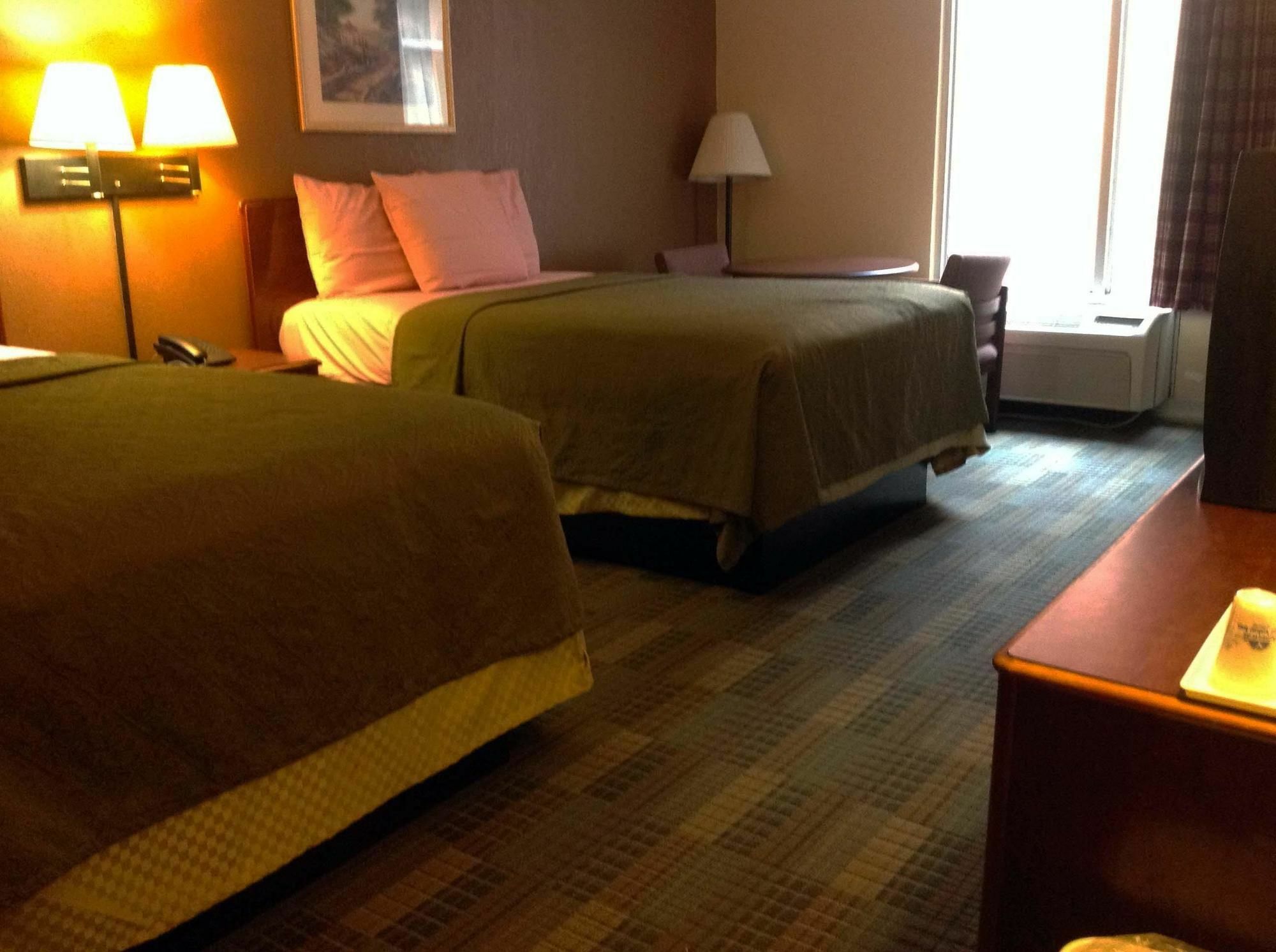 Americas Best Value Inn Marshall Bel Air Eksteriør billede